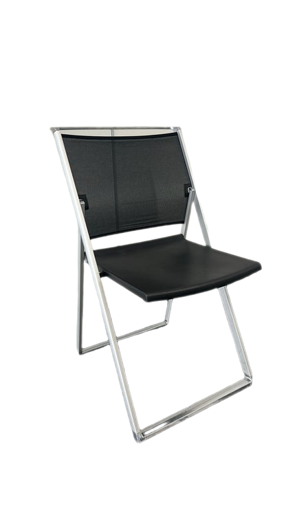 Chaise de réunion noire en résille et métal