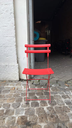 Chaise d'extérieur en métal rouge - 3-4