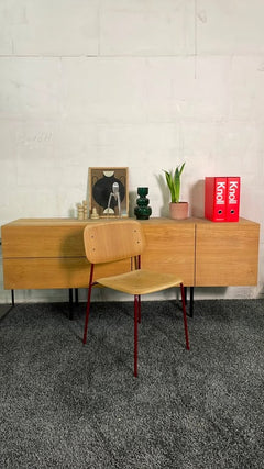 Chaise de cafétéria Iskos Berlin par Hay
