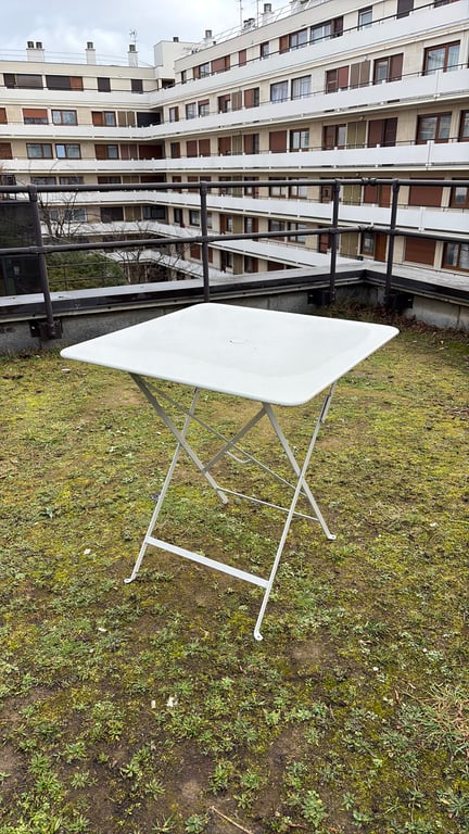 Table rectangulaire 70x70 extérieure en métal blanc - 3-4