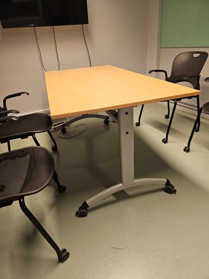 Table de réunion rectangulaire