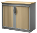 Armoire basse à portes coulissantes