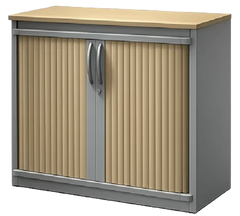 Armoire basse à portes coulissantes