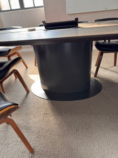 Table de réunion 500x120 avec accès intégré
