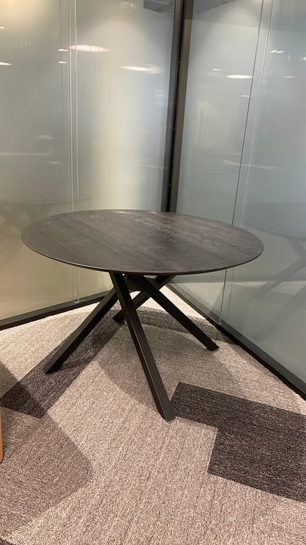 Table de réunion ronde