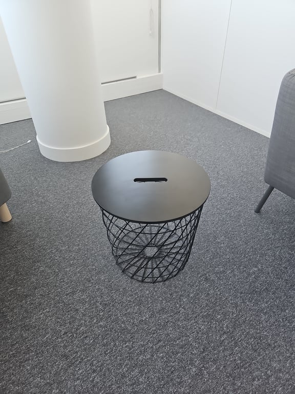 IKEA - Kvistbro - Table basse ronde en bois et métal