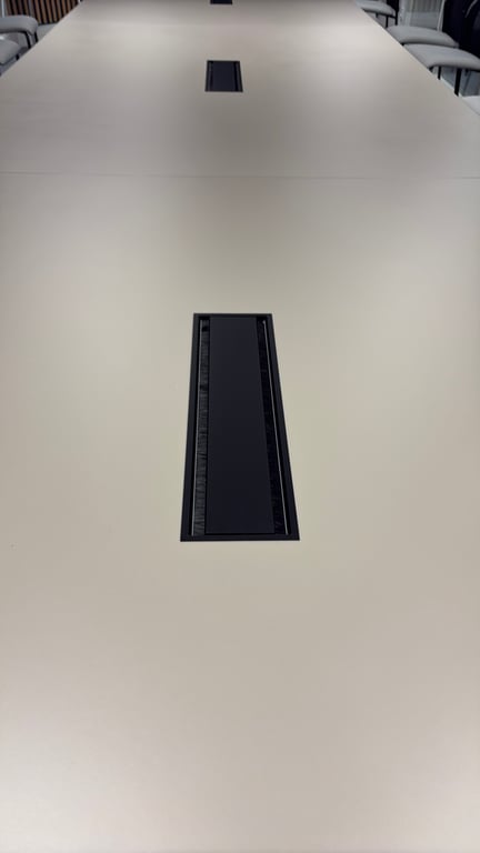Table de réunion 150x576 cm mélaminé gris clair - 3-4