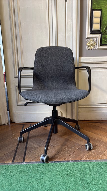 Chaise de réunion ergonomique avec roulettes et accoudoirs - 3-4
