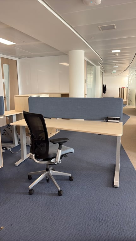 Bureau réglable 180x80 Haworth -