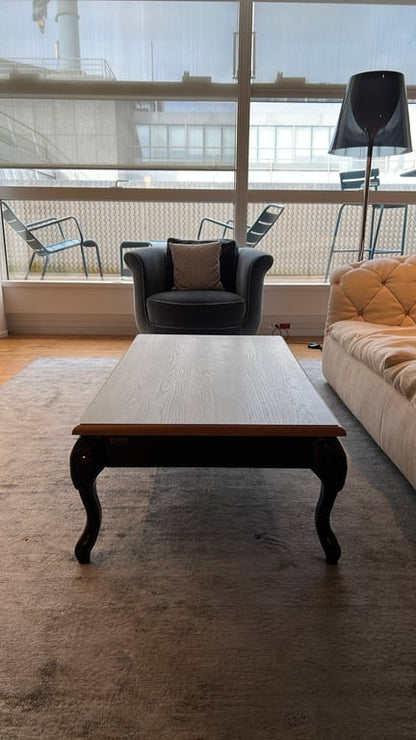 Table basse rectangulaire en bois