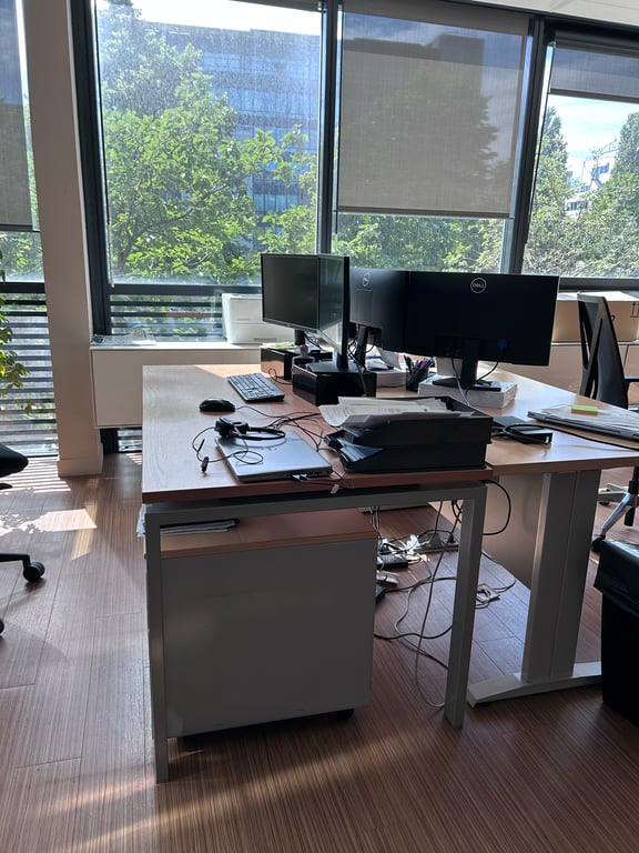Bureau droit 160x80 Bois et Métal - face