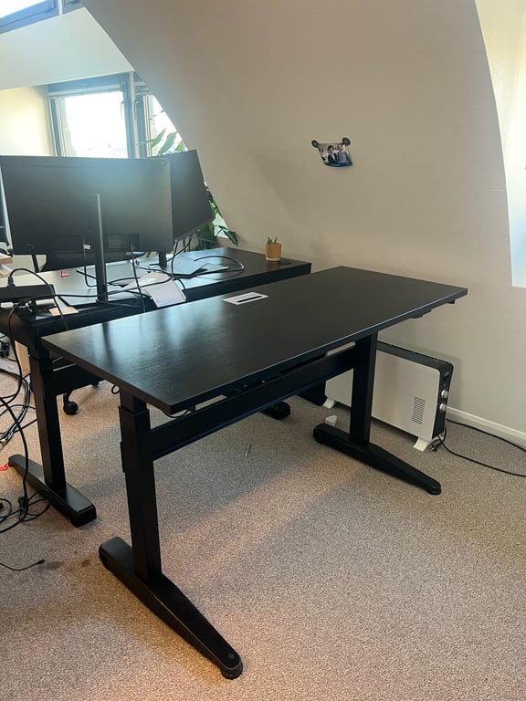 Bureau réglable 140x60 cm en Bois Wenge et Métal Noir