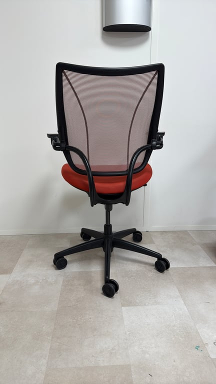 Fauteuil de bureau Humanscale Liberty Rouge - 3-4