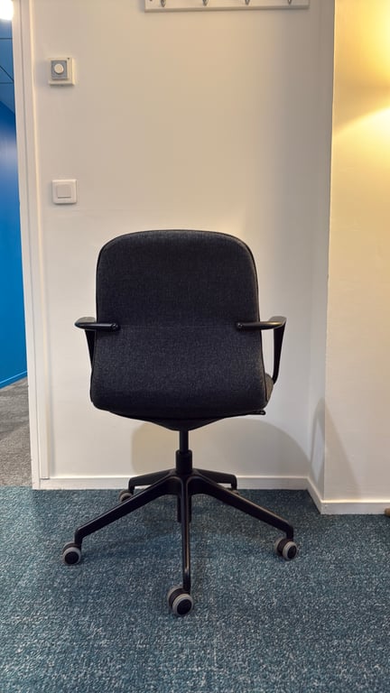 Chaise de réunion IKEA Langfjall Gris - 3-4