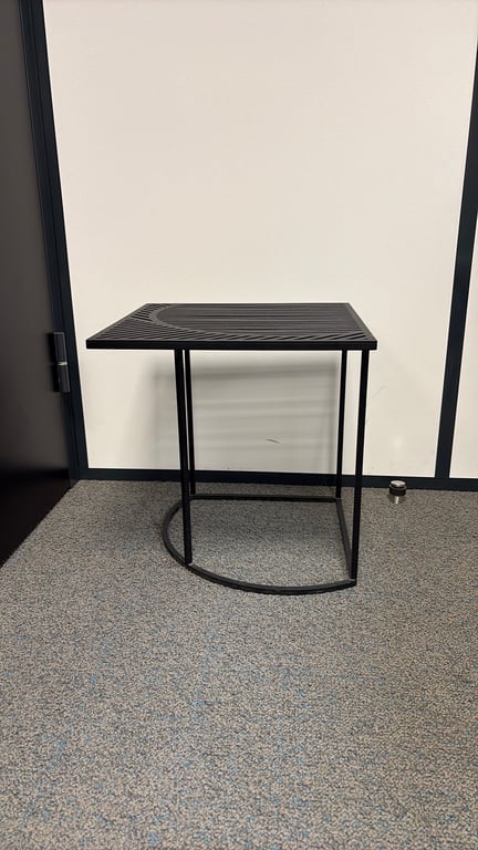 Table basse 40x40 Métal noir Petite Friture - 3-4