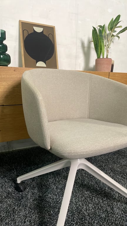 Chaise de réunion Mdd Grace Beige - ambiance