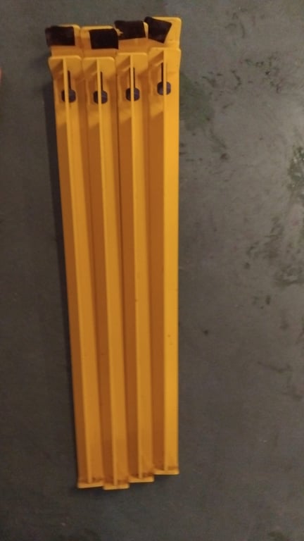 Lot de 4 pieds TIPTOE jaunes