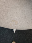 Chaise de réunion avec roulettes et accoudoirs