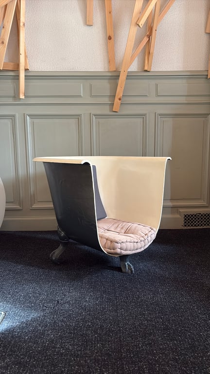 Fauteuil en Fonte avec Accoudoirs - 3-4