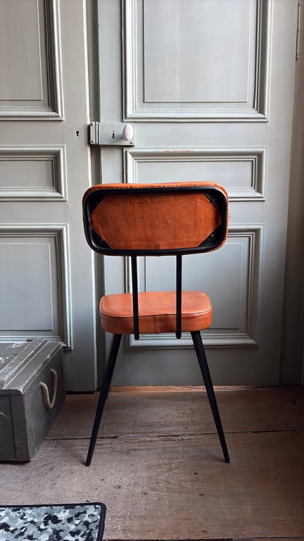 Chaise de réunion sans roulettes ni accoudoirs, dossier plein - 3-4