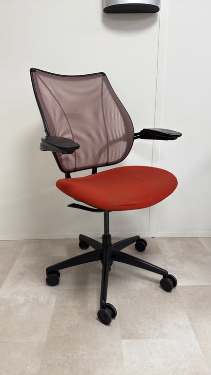 Fauteuil de bureau Humanscale Liberty Rouge - 3-4