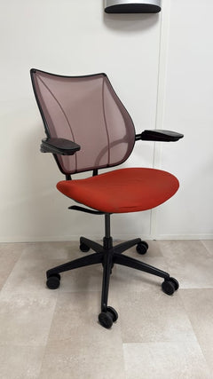 Fauteuil de bureau Humanscale Liberty Rouge - 3-4