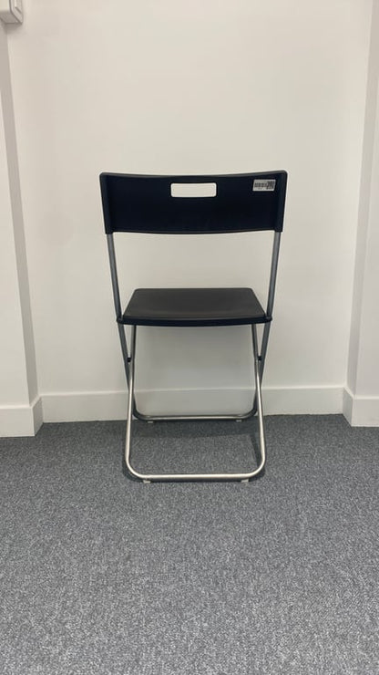 Chaise de réunion pliable en plastique et métal