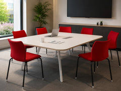 Chaise de réunion empilable Sokoa Add form Rouge