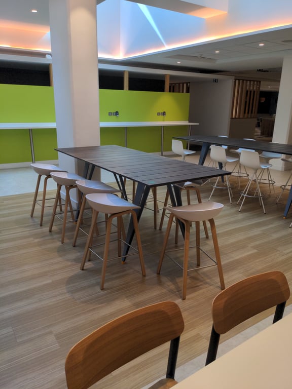 Table de cafétéria 225x90 cm Lammhults Attach - 3-4