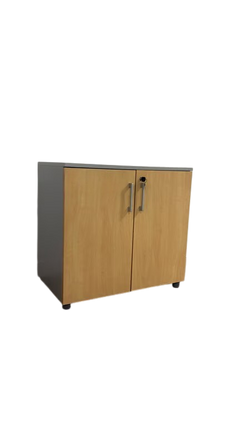Armoire basse mélaminé gris clair