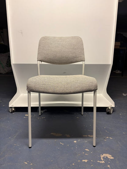 Chaise de réunion assise empilable