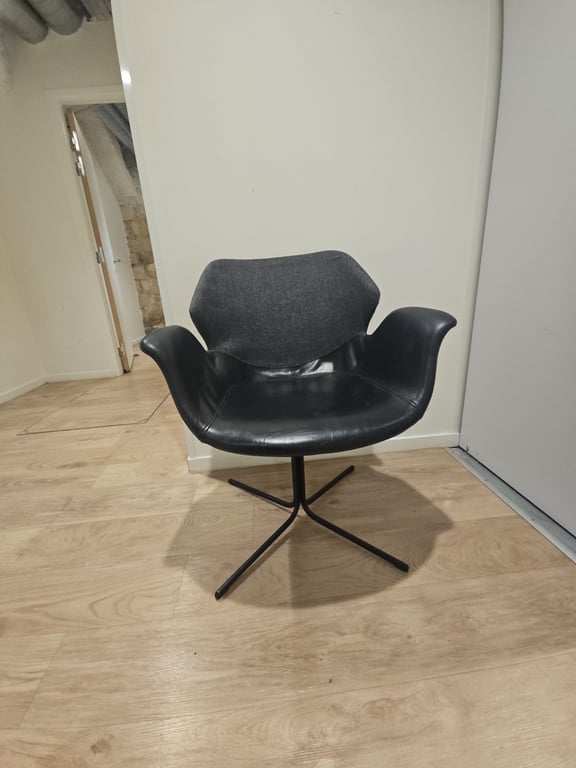 Chaise de réunion Zuiver avec accoudoirs