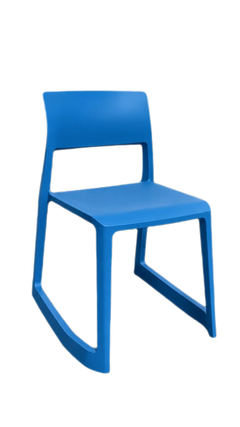 Chaise de cafétéria empilable sans accoudoirs, piètement luge