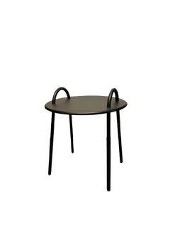 Table basse ronde en métal noir