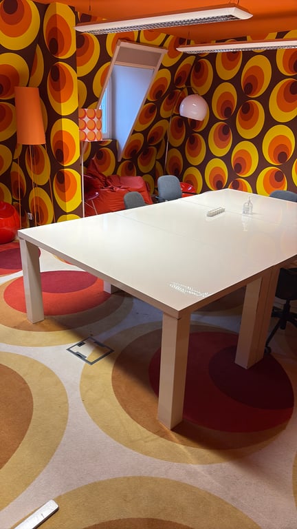 Table de réunion rectangulaire 160x90 IKEA - 3-4