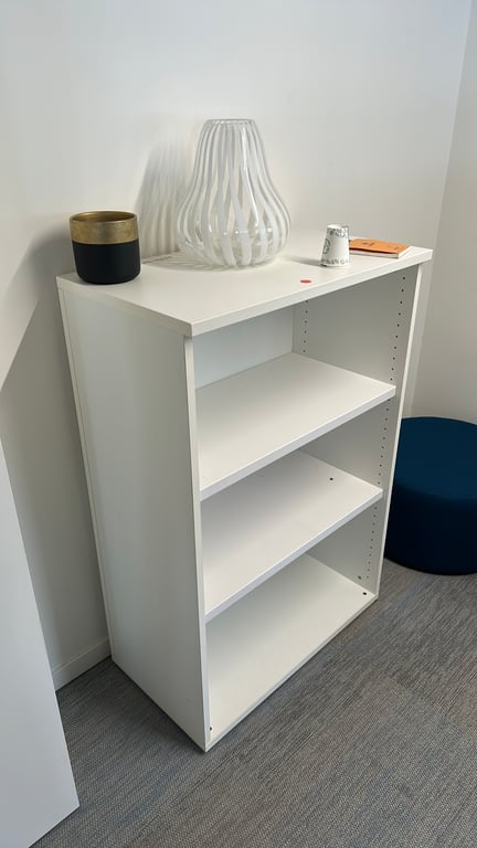 Bibliothèque en bois mélaminé blanc - 3-4