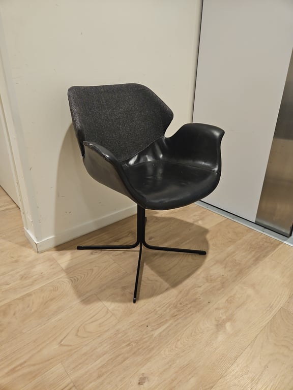 Chaise de réunion Zuiver avec accoudoirs