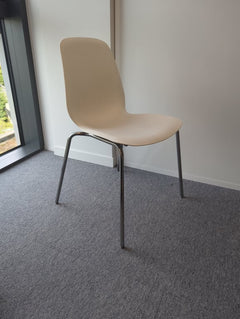 Chaise de cafétéria Leifarne