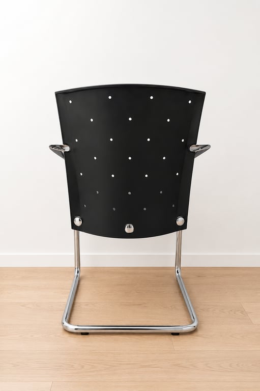 Chaise de réunion Konig + Neurath Noire