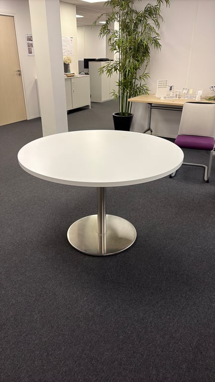 Table ronde 120x120 blanc - 3-4