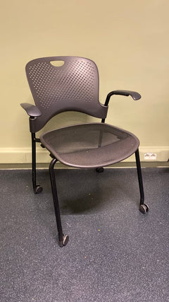 Chaise de réunion Herman Miller Caper Noir - 3-4