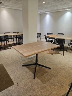 Table rectangulaire 120x74 chêne clair - 3-4