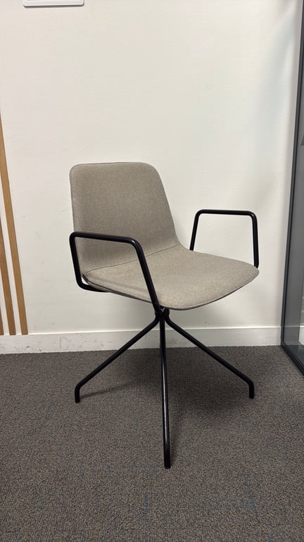 Chaise de réunion Inclass Crème - 3-4