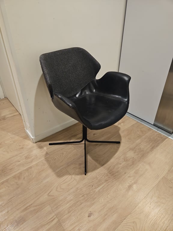 Chaise de réunion Zuiver avec accoudoirs