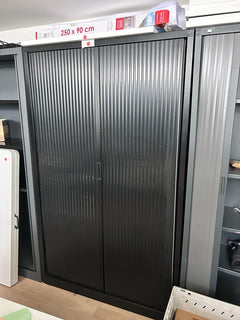Armoire haute à portes coulissantes - 3-4