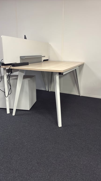 Bureau droit - 3-4