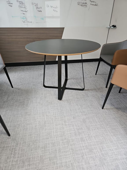 Table de réunion ronde en bois et métal