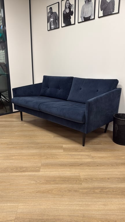Canapé velours Midnight Blue - 3-4