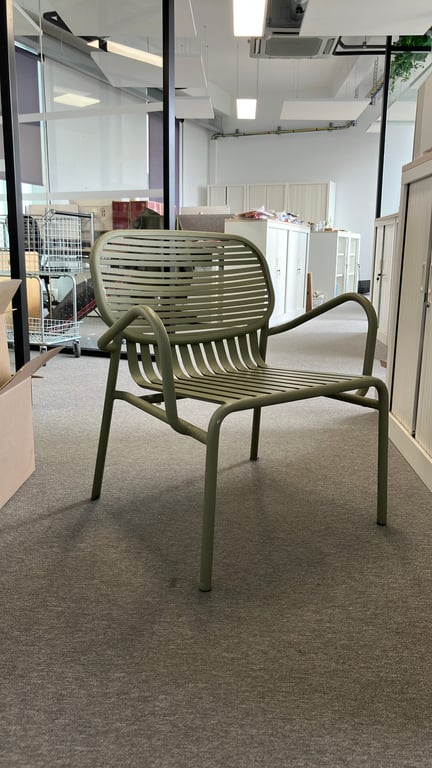 Petite Friture - Chaise d'extérieur vert clair - 3-4