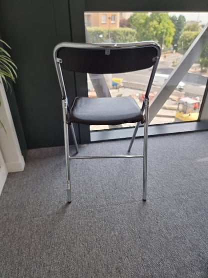 Chaise de réunion pliable en cuir et métal